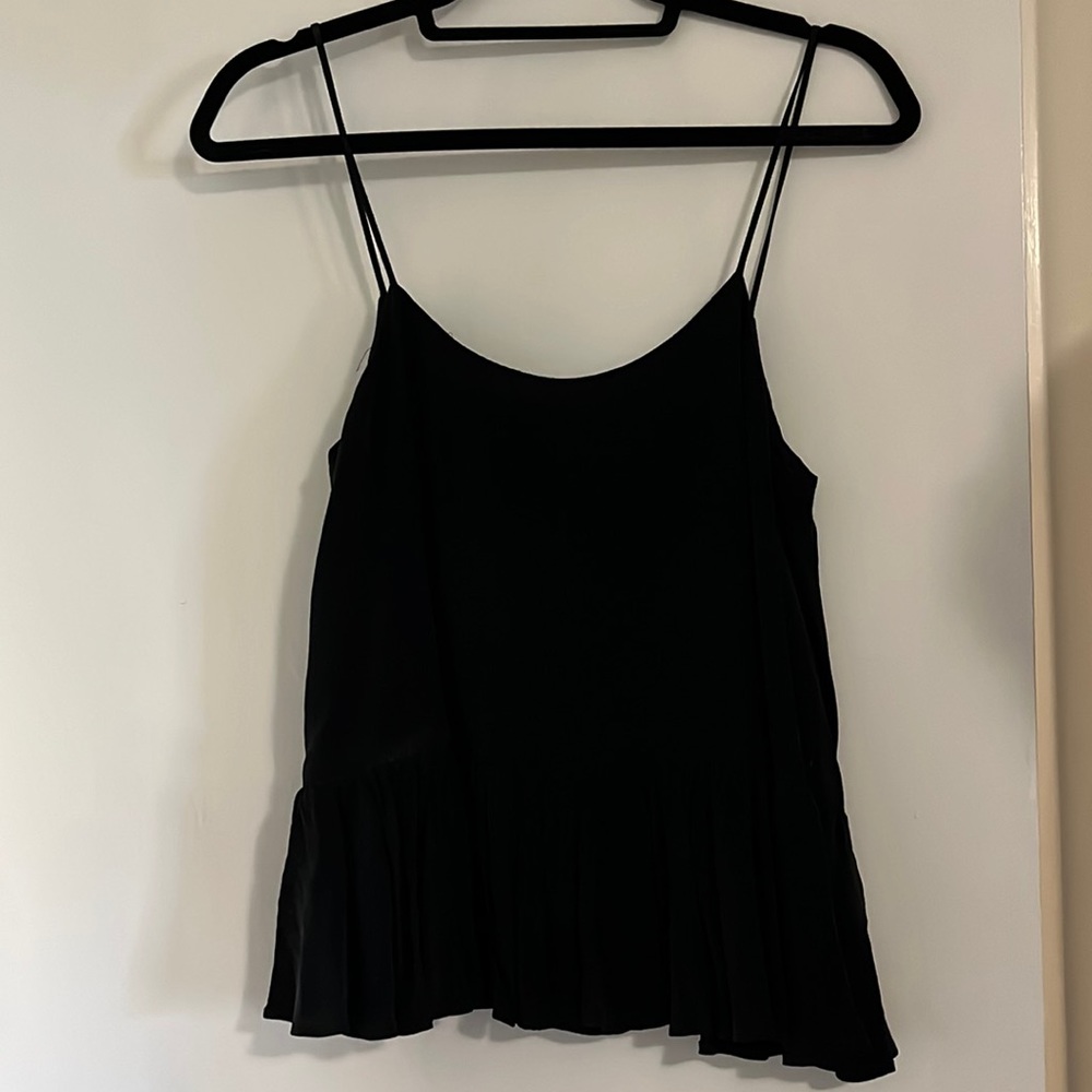 H&M flare bottom tank top in black size 4